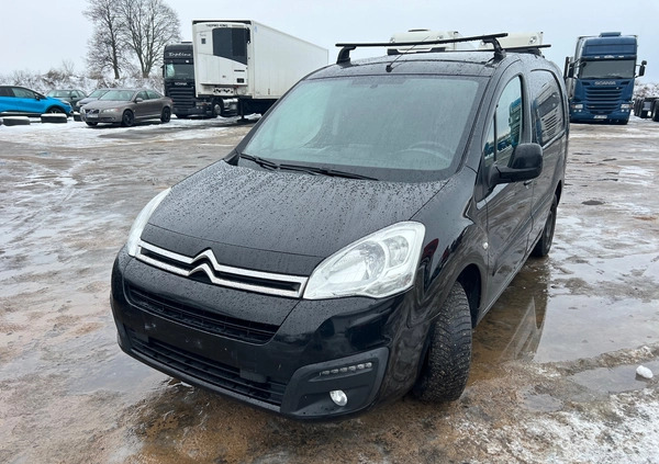 Citroen Berlingo cena 39999 przebieg: 107000, rok produkcji 2016 z Jordanów małe 92